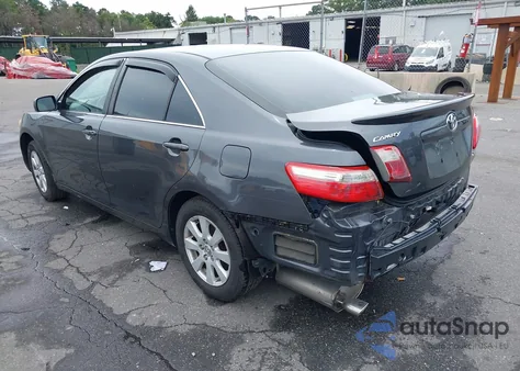 2007 Toyota Camry Xle V6 z USA, uszkodzony, nr VIN 4T1BK46K07U052553